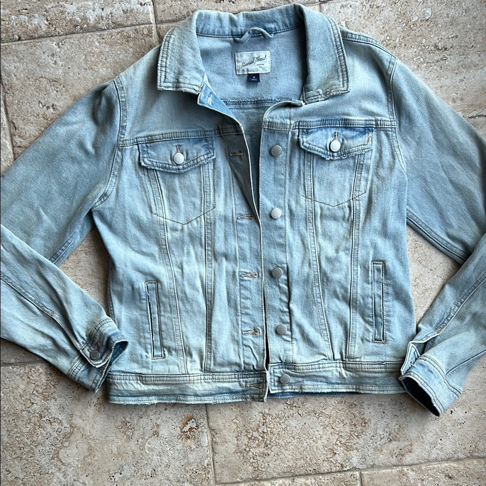 Universal Thread Blue Jean Jacket Classic Style